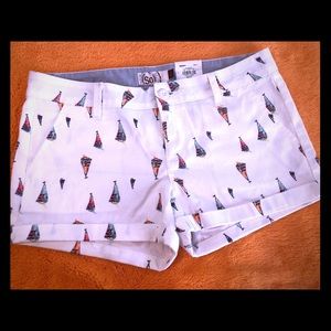 Kohl’s SO Chino Sailboat Shorts Size 5